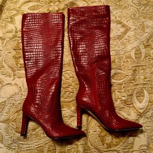 Nine West size 81/2.  New. Never worn